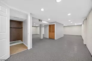 340 Old Post Rd, Edison, NJ 08817 - Photo 21