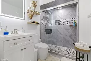 346 Harding Ave, Clifton, NJ 07011 - Photo 11