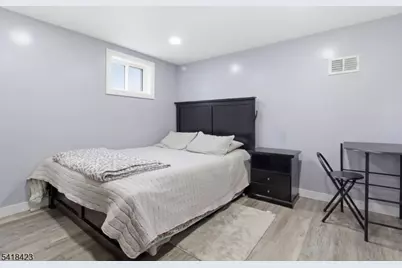 346 Harding Ave, Clifton, NJ 07011 - Photo 17