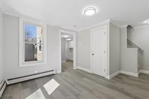 1928 Bond St, Rahway, NJ 07065 - Photo 7