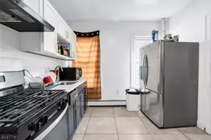 9 Lindsley Pl, East Orange, NJ 07018 - Photo 11