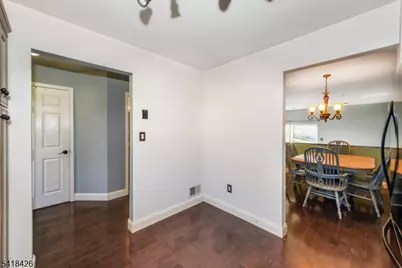 78 Hickory Way, Mount Arlington, NJ 07856 - Photo 5