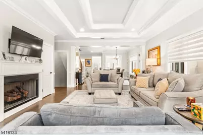 6 Marion Avenue #B, Cliffside Park, NJ 07010 - Photo 3