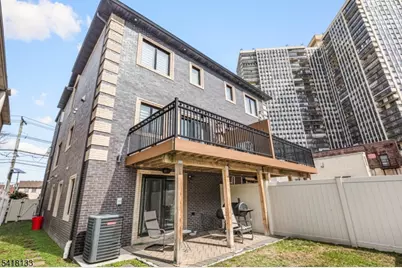 6 Marion Avenue #B, Cliffside Park, NJ 07010 - Photo 31