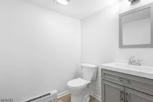 6 Marion Ave, Cliffside Park, NJ 07010 - Photo 21