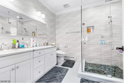 6 Marion Avenue #B, Cliffside Park, NJ 07010 - Photo 15