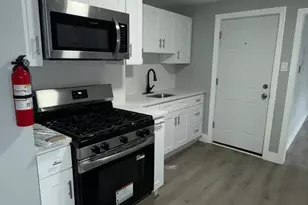 23 Martin Luther King Jr Bv, Newark, NJ 07104 - Photo 23