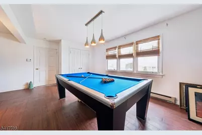 2 Caryn Pl, Fairfield, NJ 07004 - Photo 17