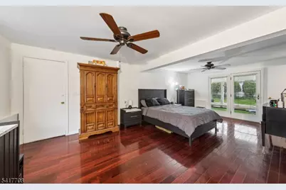 2 Caryn Pl, Fairfield, NJ 07004 - Photo 25