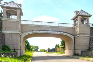 10081 Shearwater Ct, Jersey City, NJ 07305 - Photo 23