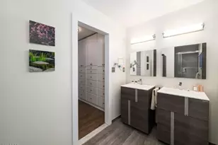 10081 Shearwater Ct, Jersey City, NJ 07305 - Photo 17