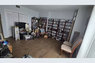 10081 Shearwater Ct #81, Jersey City, NJ 07305 - Photo 19