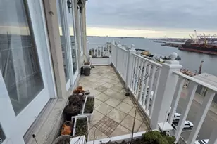 10081 Shearwater Ct, Jersey City, NJ 07305 - Photo 11