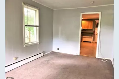 89 Linden St, Bridgewater, NJ 08807 - Photo 7