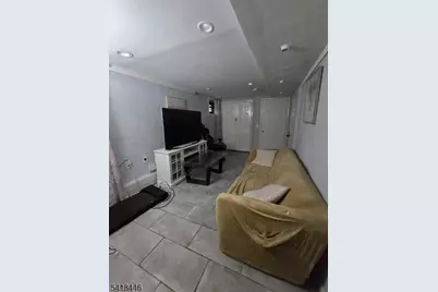 1052 Grove St #3, Irvington, NJ 07111 - Photo 5