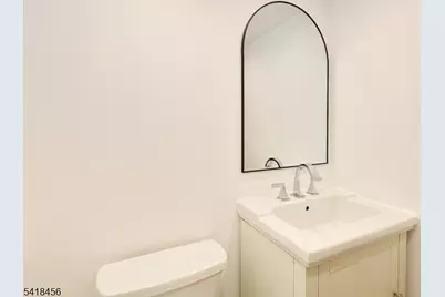 240 Twin Oaks Ter, Westfield, NJ 07090 - Photo 9