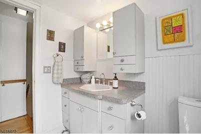 6 Garden Ct, Garfield, NJ 07026 - Photo 27