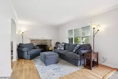 6 Garden Ct, Garfield, NJ 07026 - Photo 7