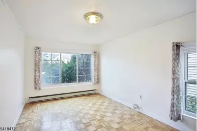 6 Garden Ct, Garfield, NJ 07026 - Photo 15