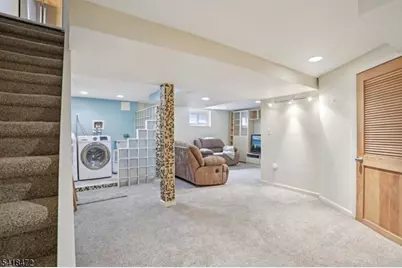 6 Garden Ct, Garfield, NJ 07026 - Photo 31