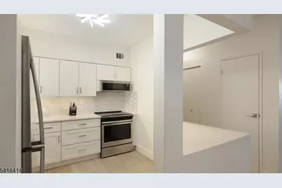 22 Riverside Dr #B 7, Cranford Township, NJ 07016 - Photo 11