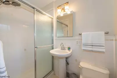 25 Continental Ave, Morristown, NJ 07960 - Photo 17