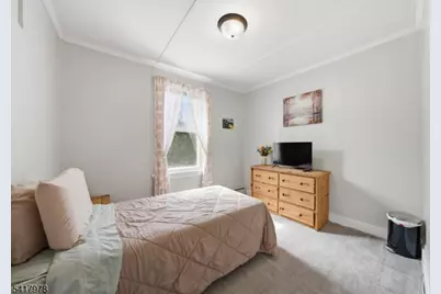 9 Vreeland Ave, East Rutherford, NJ 07073 - Photo 19