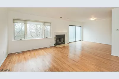 1359 Stephanie Dr, North Caldwell, NJ 07006 - Photo 9