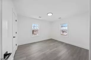 43 S Michigan Ave, Kenilworth, NJ 07033 - Photo 9