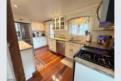 60 Plotts Rd, Hampton Township, NJ 07860 - Photo 7