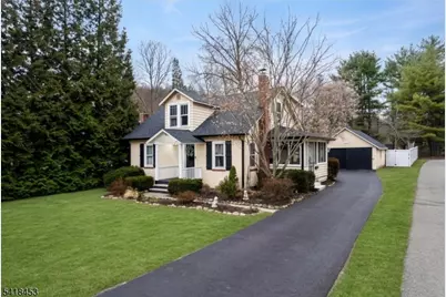 109 E Baldwin St, Hackettstown, NJ 07840 - Photo 3