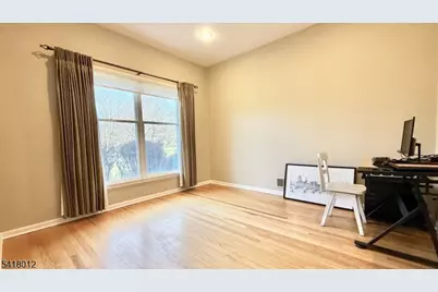 36 Poling Farm Ct, Montgomery Township, NJ 08502 - Photo 3