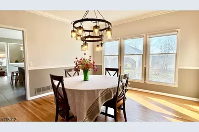 36 Poling Farm Ct, Montgomery Township, NJ 08502 - Photo 9