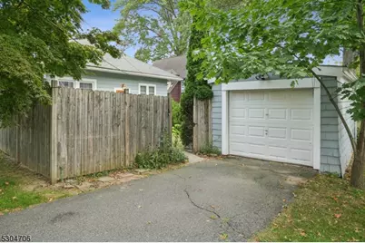 2 Oxford Ter, West Orange Township, NJ 07052 - Photo 15