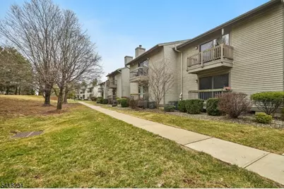 47 Sam Bonnell Dr, Union Township, NJ 08809 - Photo 23