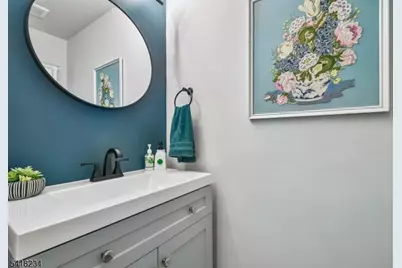 47 Sam Bonnell Dr, Union Township, NJ 08809 - Photo 21