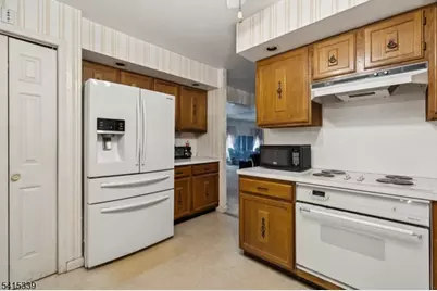 110 Edgewood Ave, Green Brook Township, NJ 08812 - Photo 11