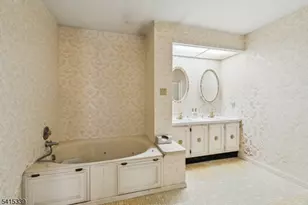 110 Edgewood Ave, Green Brook Township, NJ 08812 - Photo 15