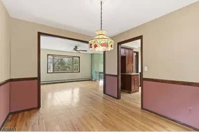 9 Hemlock Dr, Franklin, NJ 07416 - Photo 9