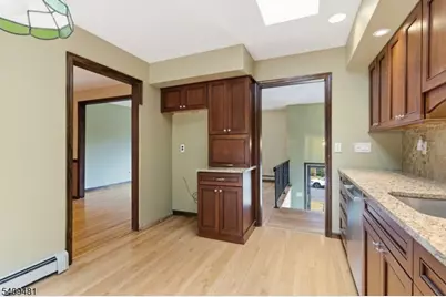 9 Hemlock Dr, Franklin, NJ 07416 - Photo 11