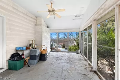 1060 Sunny Slope Dr, Mountainside, NJ 07092 - Photo 17