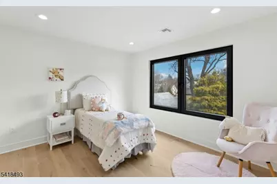 32 Garibaldi St, Bernardsville, NJ 07924 - Photo 29