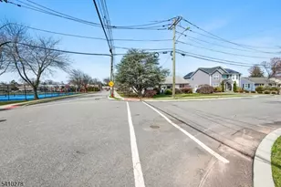 4 Oak Ridge Rd, Clifton, NJ 07013 - Photo 13