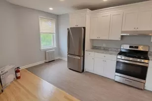 34 Main St, South Bound Brook Boro, NJ 08880 - Photo 3