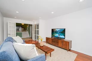 11 Agate Rd, East Brunswick Township, NJ 08816 - Photo 21