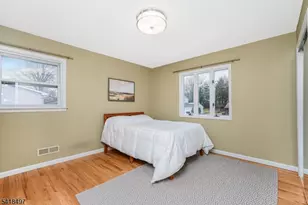 11 Agate Rd, East Brunswick Township, NJ 08816 - Photo 31