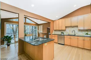 11 Agate Rd, East Brunswick Township, NJ 08816 - Photo 13