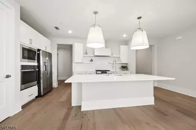 102 Iris Court, Warren Township, NJ 07059 - Photo 17