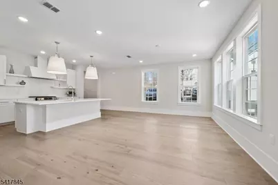 102 Iris Court, Warren Township, NJ 07059 - Photo 25