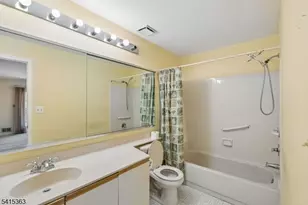 17 Mews Ln, South Orange, NJ 07079 - Photo 11